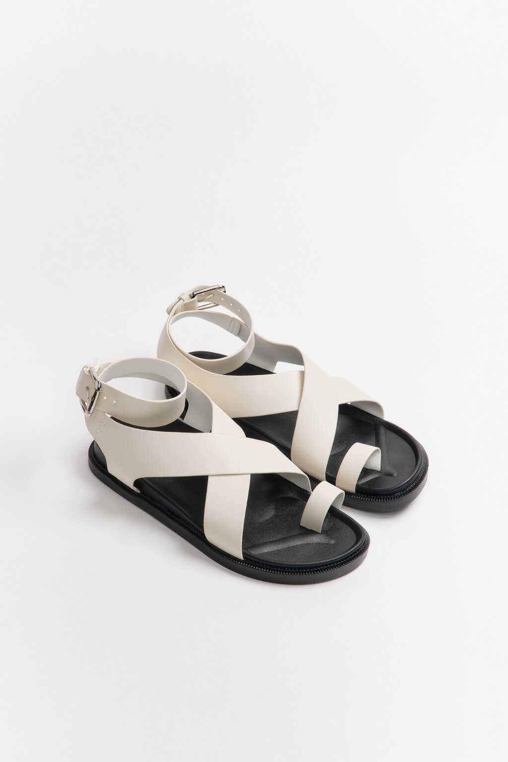 Сандалии с широкими ремешками - цвет молочный - 6