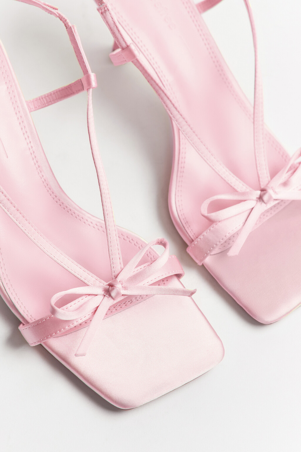 Босоножки на каблуке с квадратным мысом - цвет розовый - 9