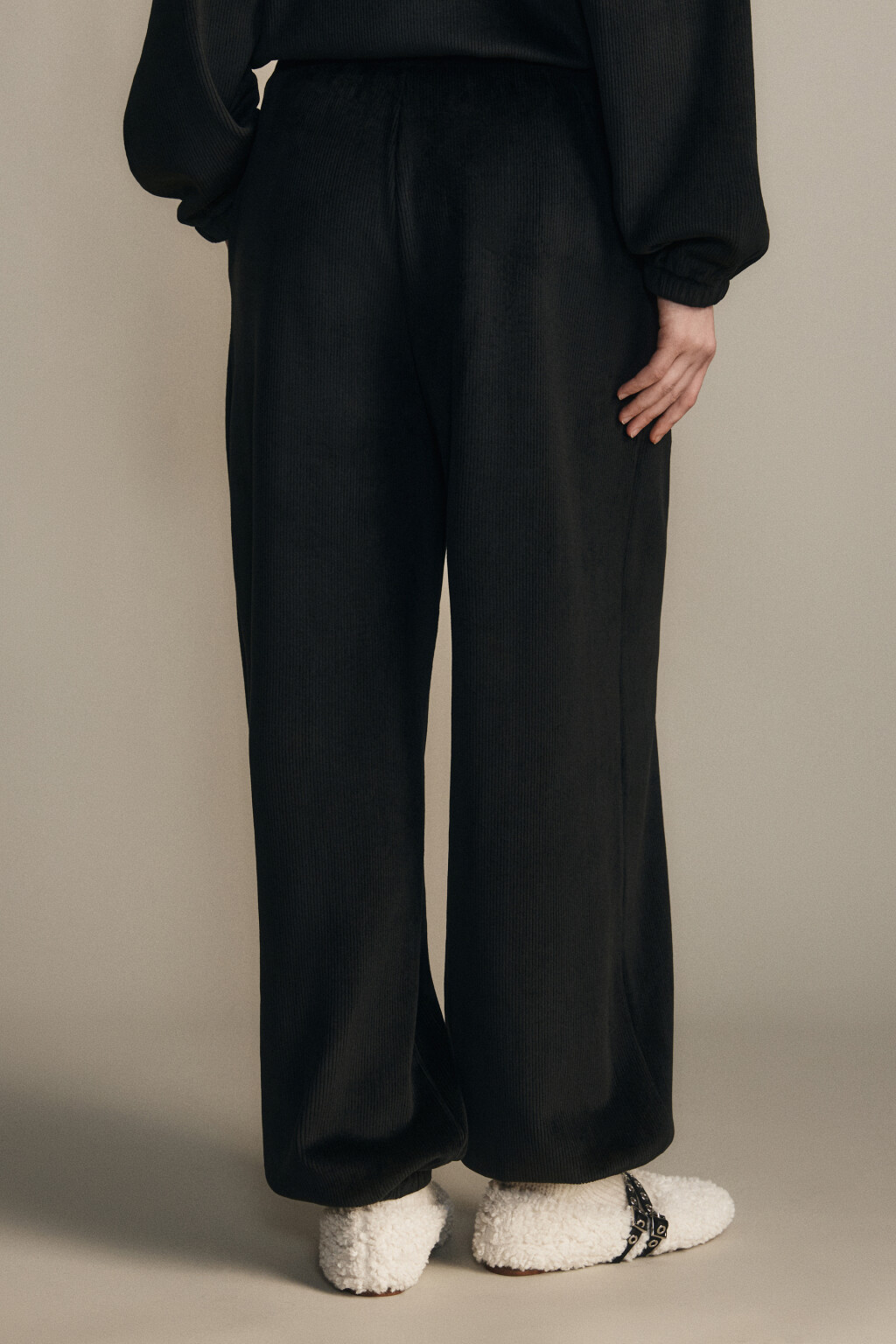 Брюки-джоггеры вельветовые - цвет черный - 3