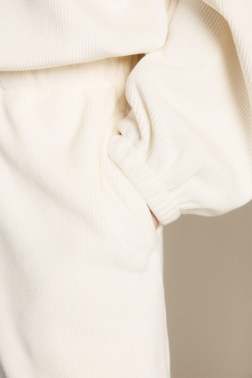 Брюки-джоггеры вельветовые - цвет молочный - 6