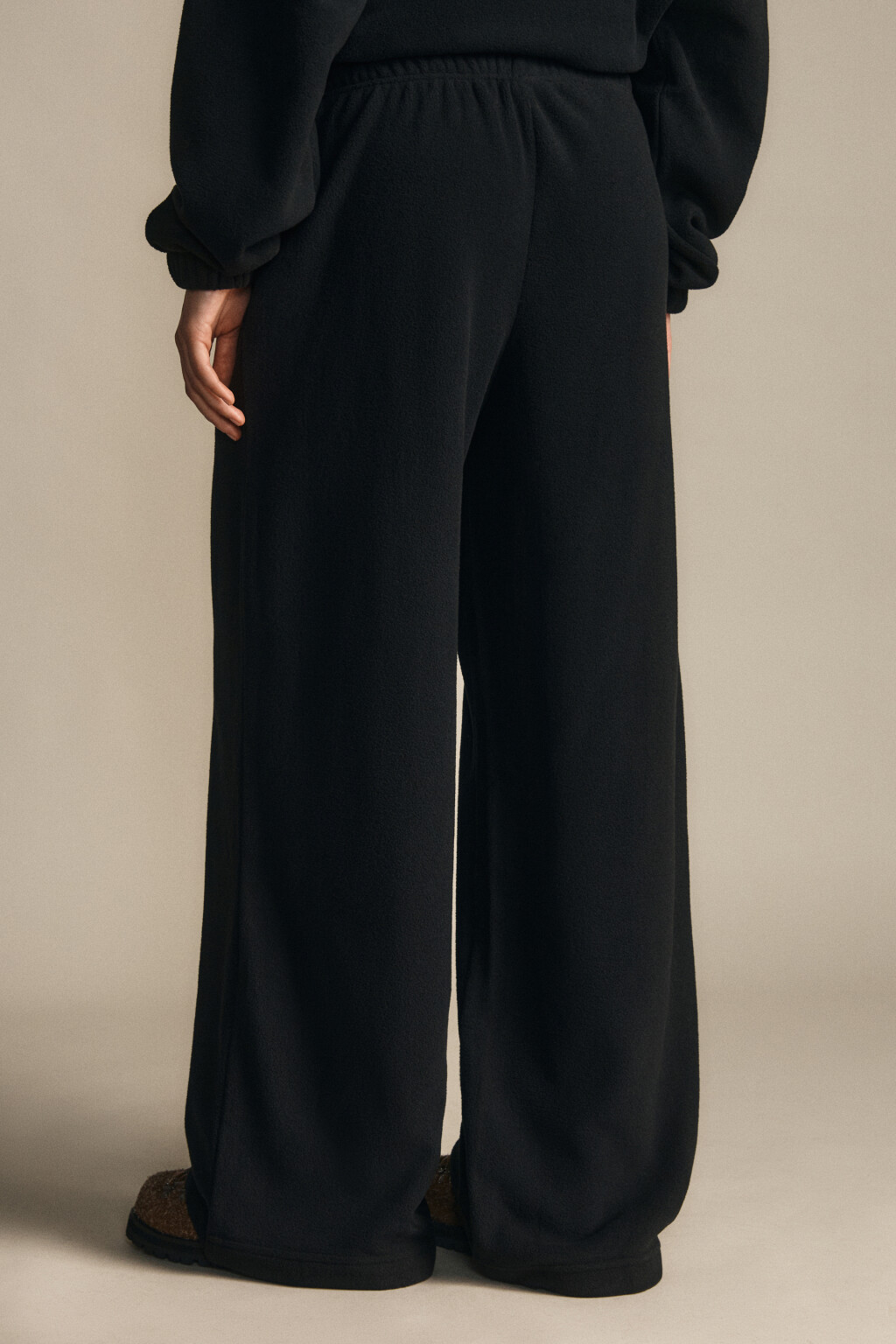 Брюки широкие флисовые - цвет черный - 3