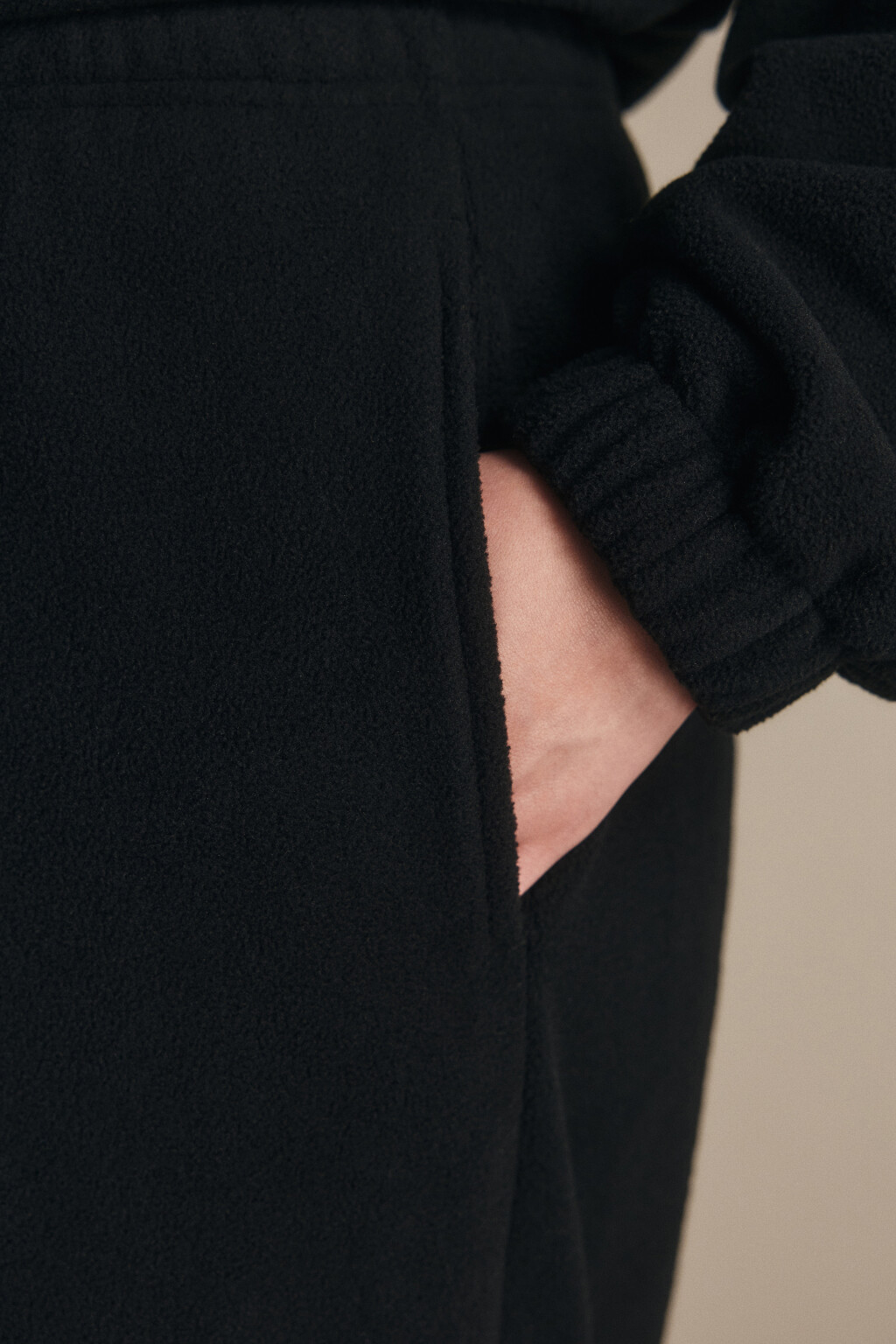 Брюки широкие флисовые - цвет черный - 6