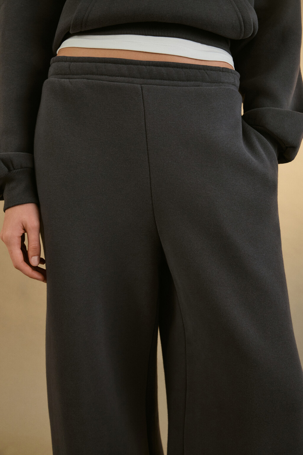 Брюки-джоггеры утепленные трикотажные - цвет серый - 5