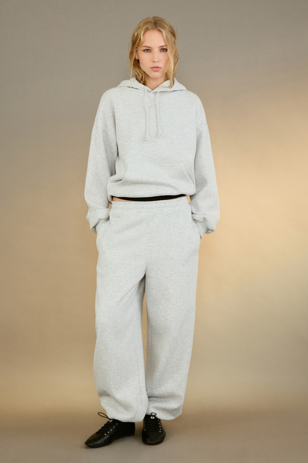 Брюки-джоггеры утепленные трикотажные - цвет серый - 4