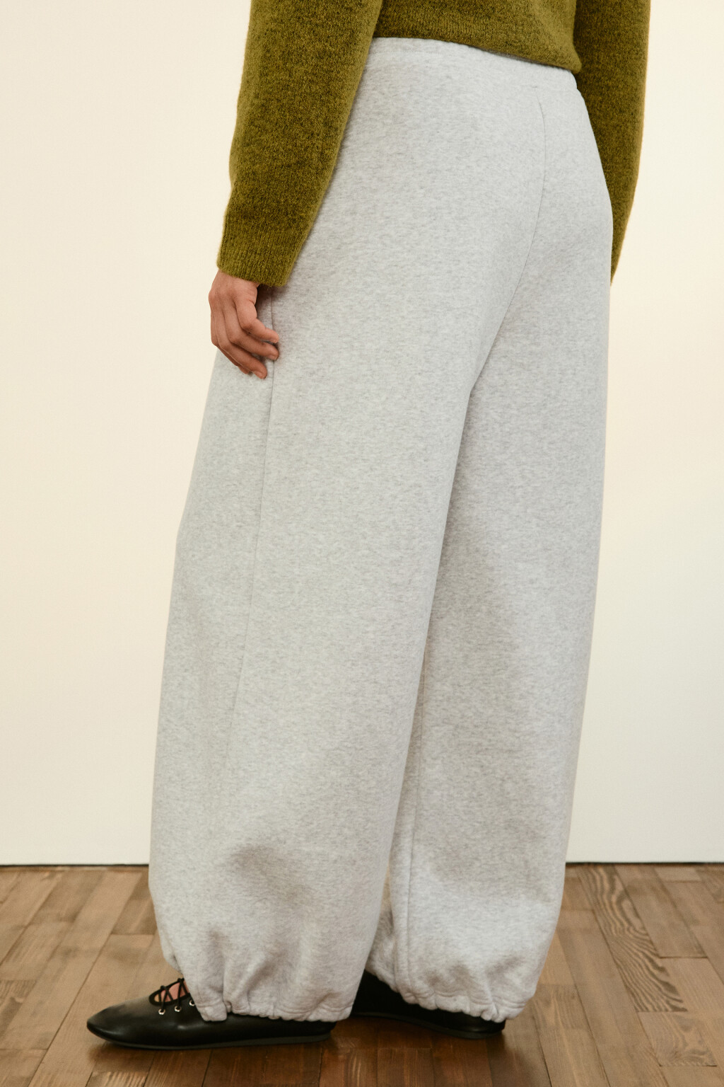 Брюки-джоггеры утепленные трикотажные - цвет серый - 4