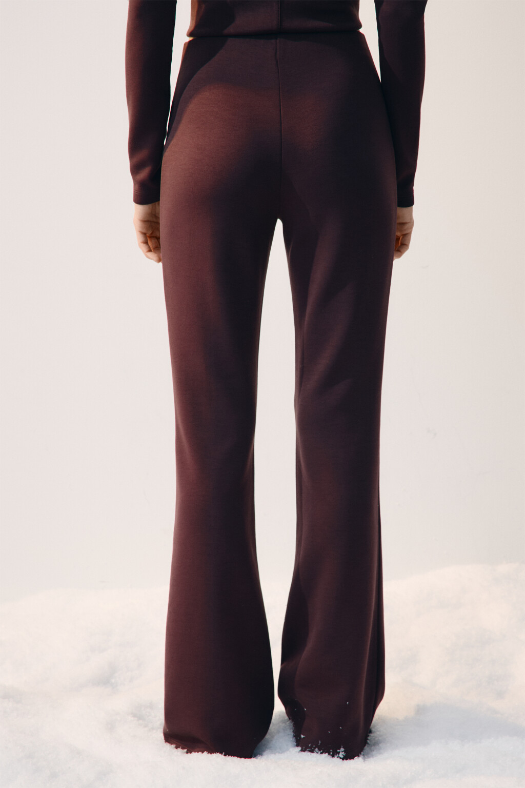 Брюки клеш трикотажные - цвет коричневый - 3