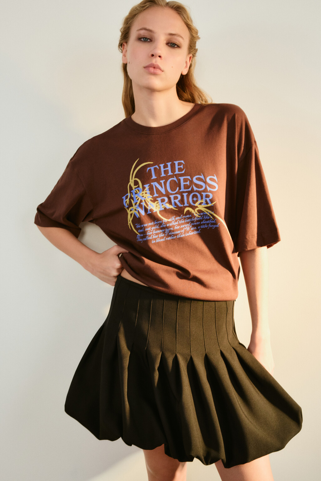 Футболка хлопковая с принтом - цвет коричневый - 1