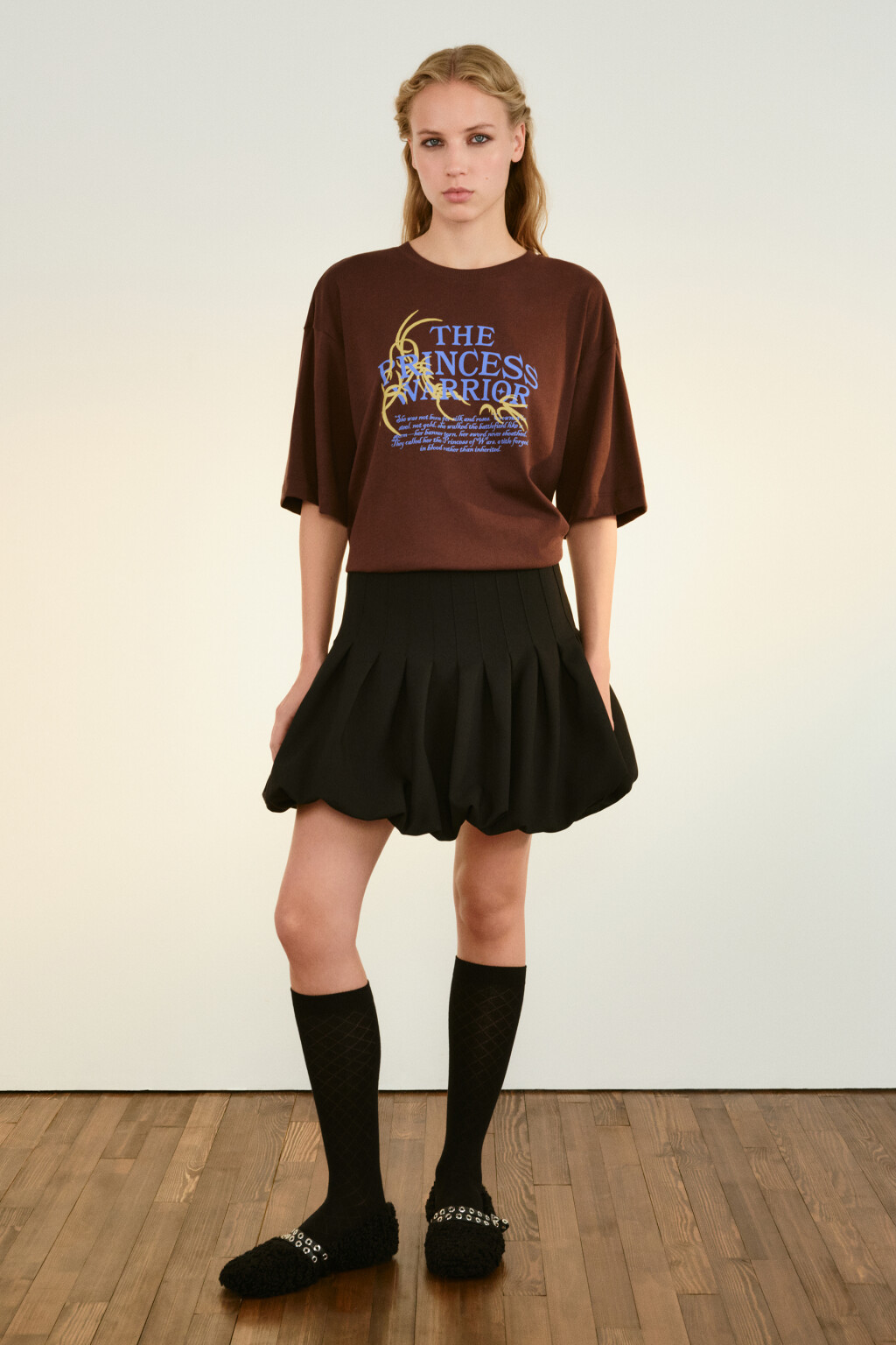 Футболка хлопковая с принтом - цвет коричневый - 5