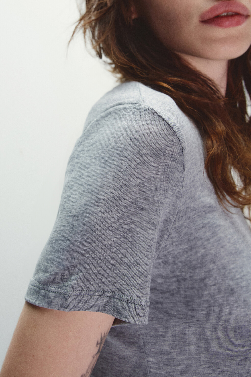 Футболка трикотажная с шерстью - цвет серый - 6