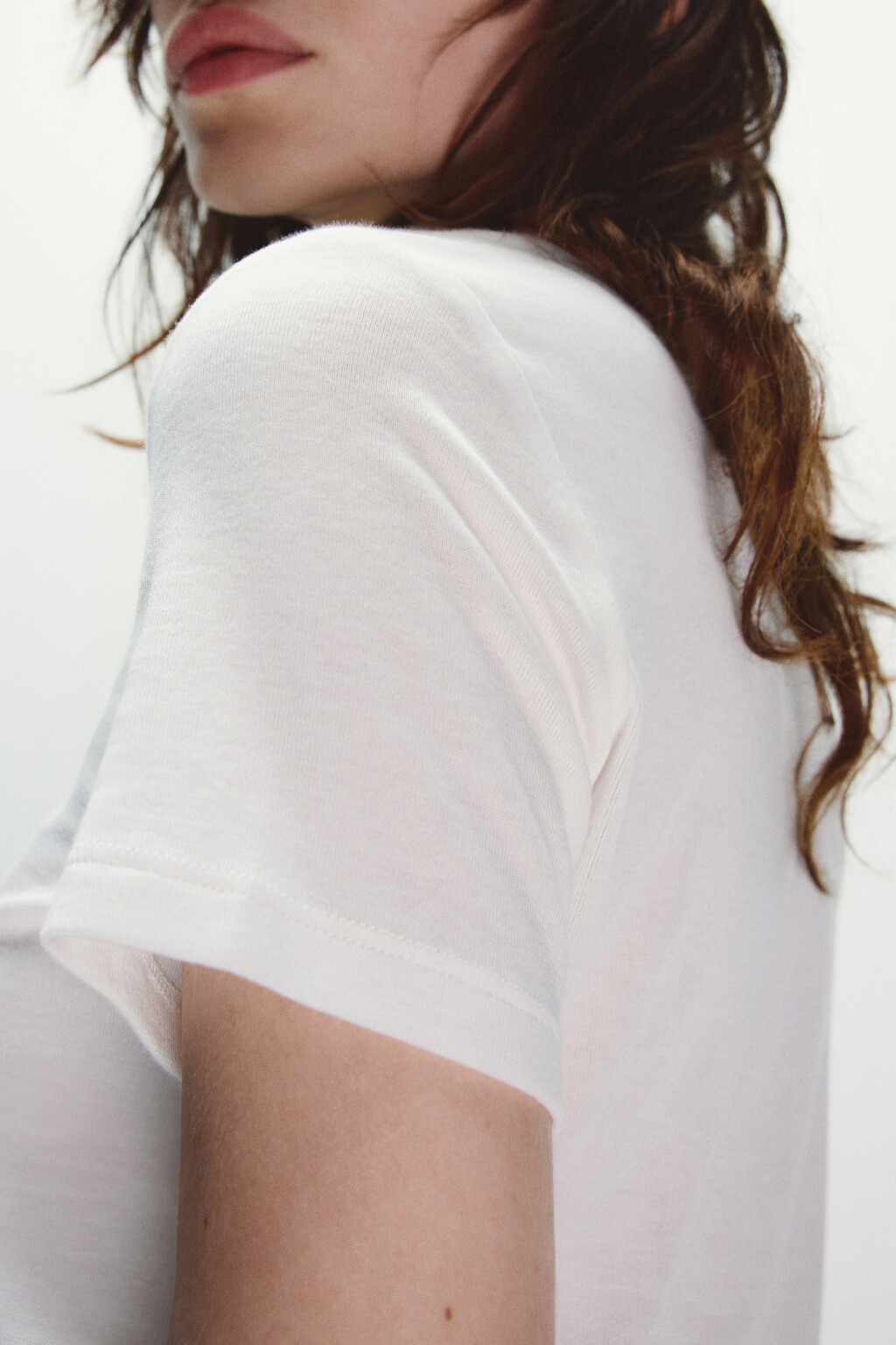 Футболка трикотажная с шерстью - цвет молочный - 6