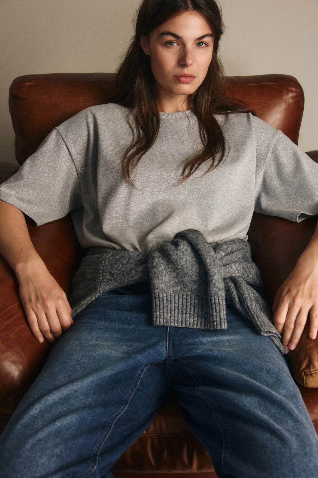 Футболка трикотажная с люрексом - цвет серый - 1