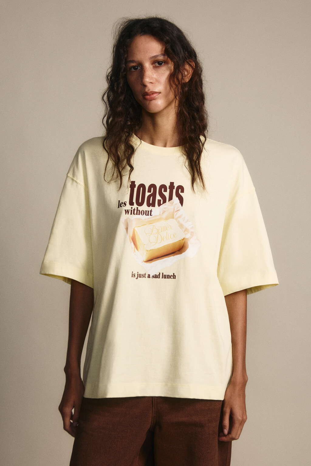 Футболка свободная с принтом - цвет желтый - 2