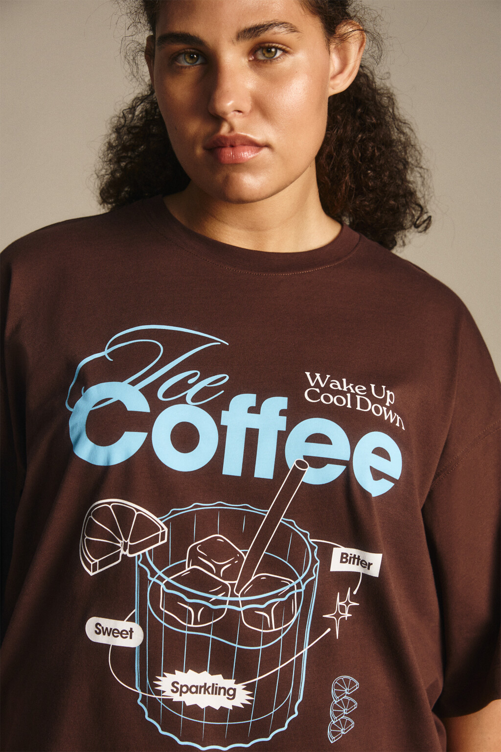 Футболка свободная с принтом - цвет коричневый - 5