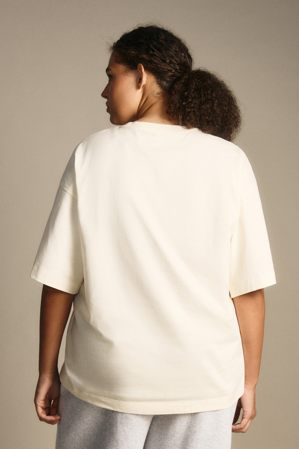 Футболка свободная с принтом - цвет бежевый - 4