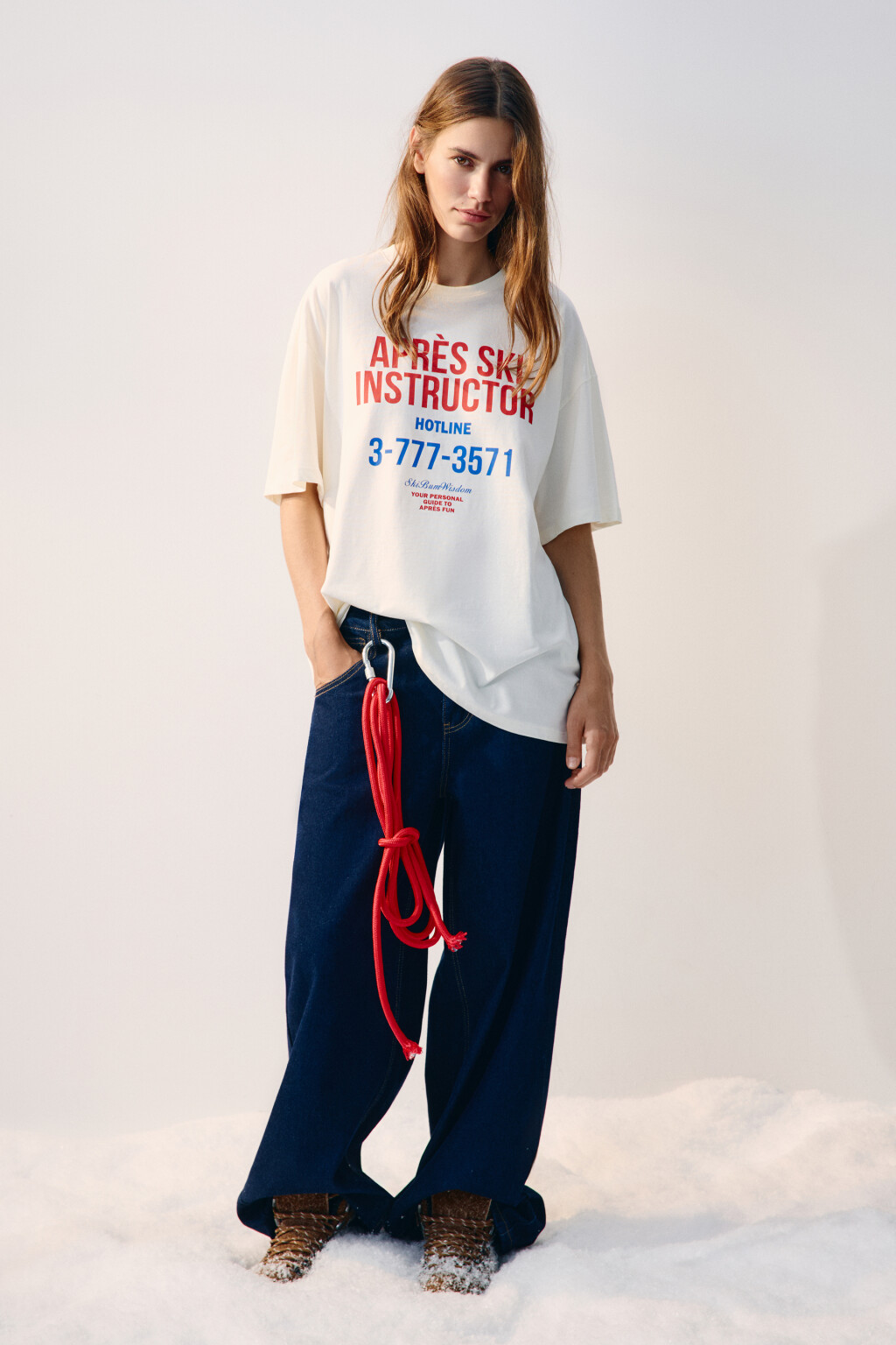 Футболка oversize с принтом-надписью - цвет бежевый - 4