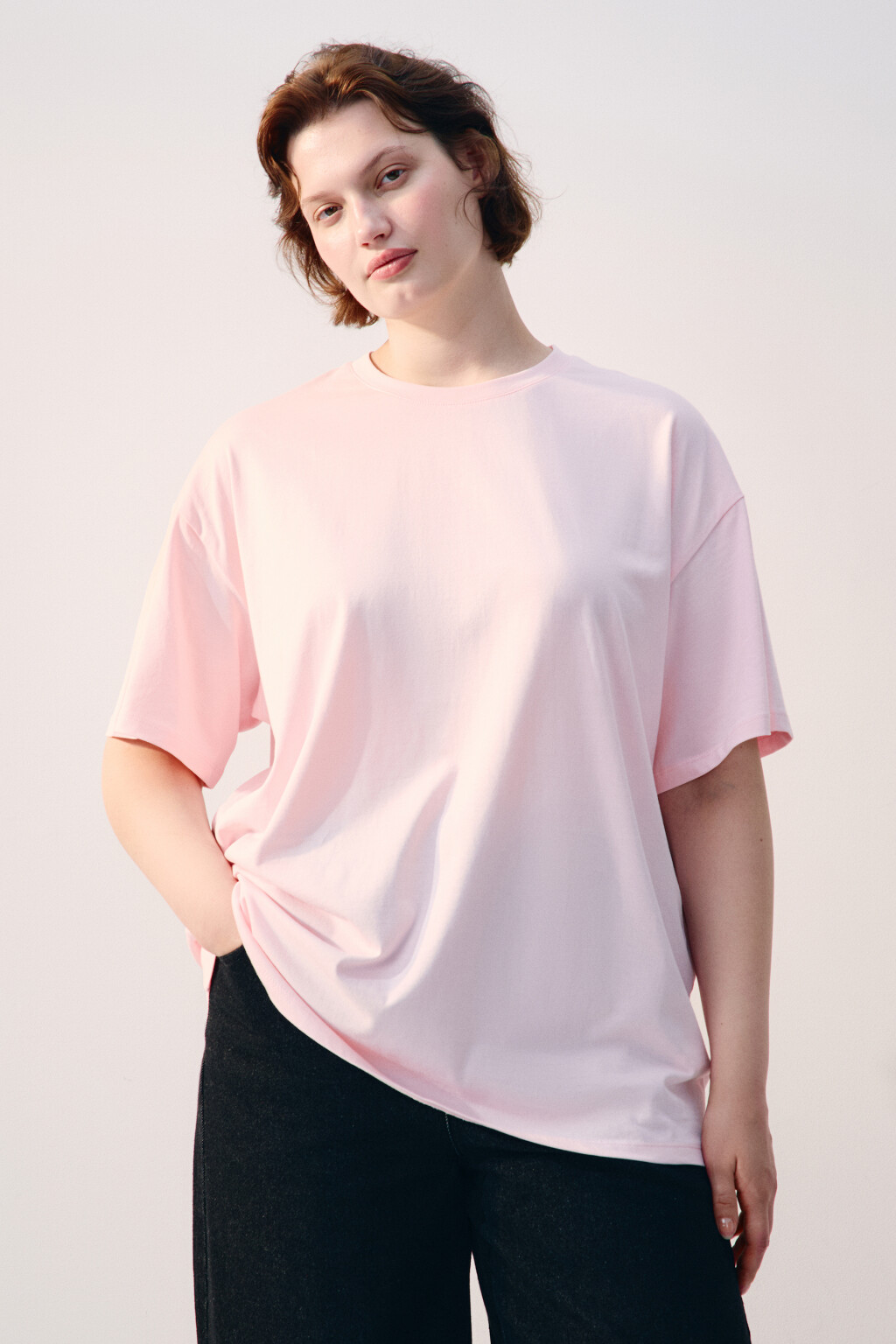 Футболка oversize с принтом-надписью - цвет розовый - 2