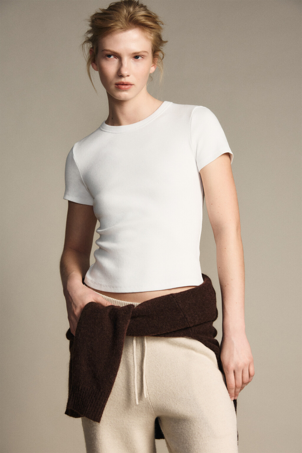 Футболка приталенная в рубчик - цвет молочный - 1