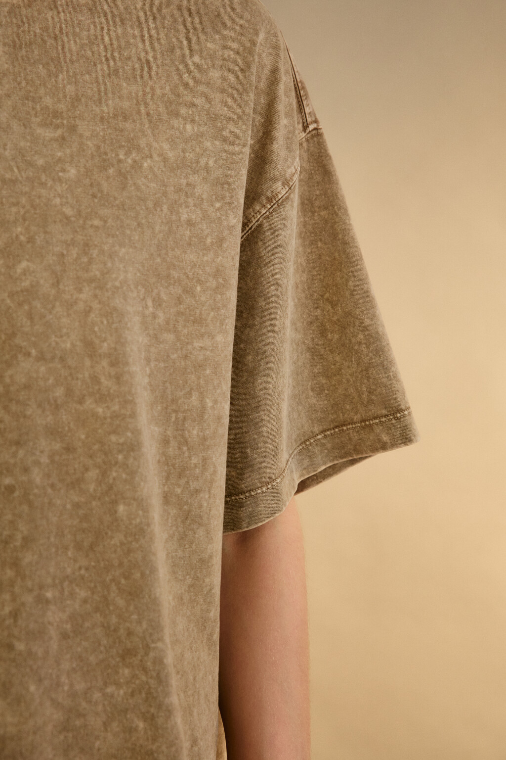 Футболка с вареным эффектом - цвет бежевый - 6