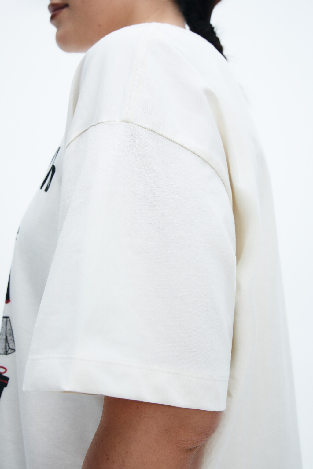 Футболка с новогодним принтом - цвет бежевый - 6