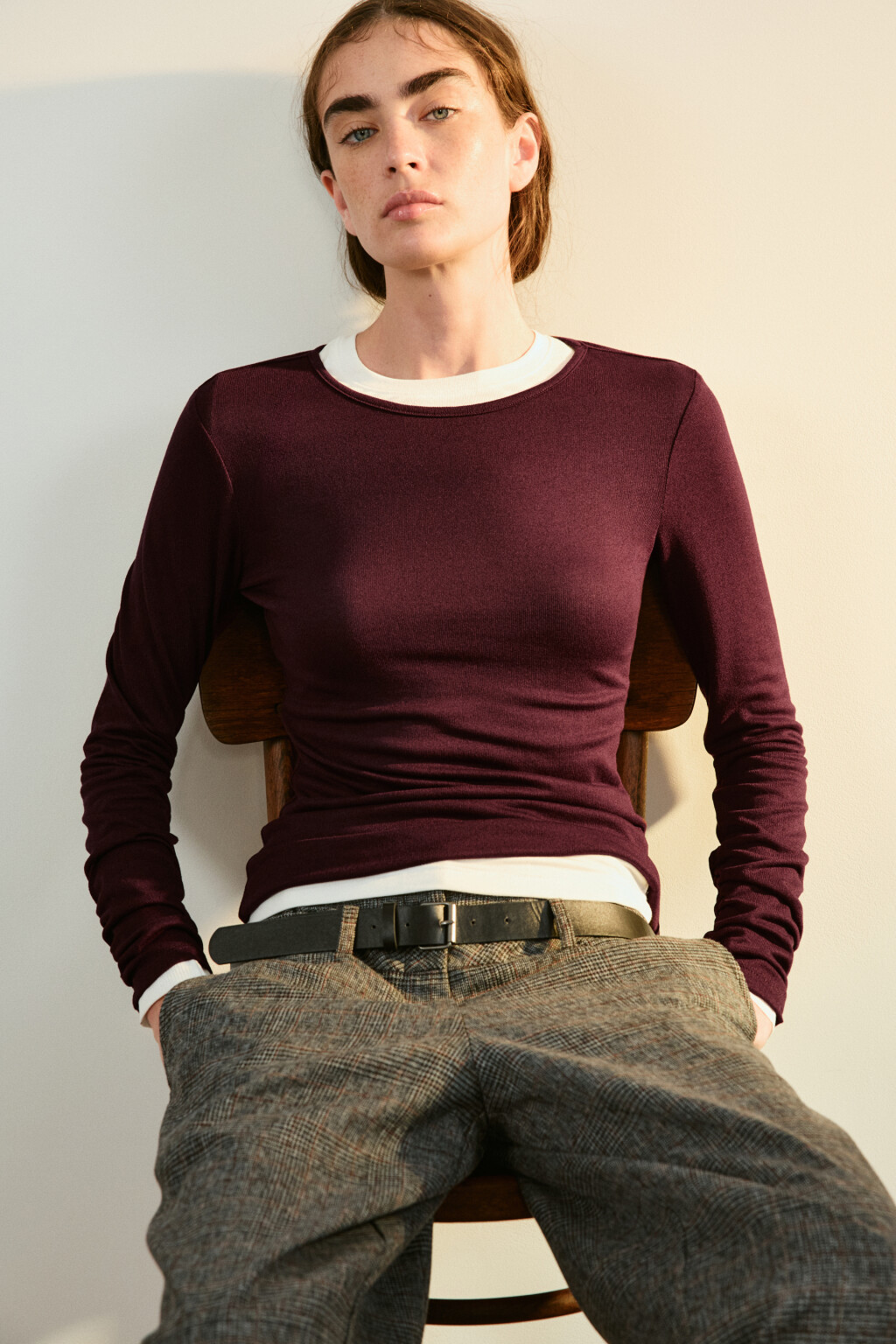 Лонгслив с драпировками на рукавах - цвет бордовый - 1