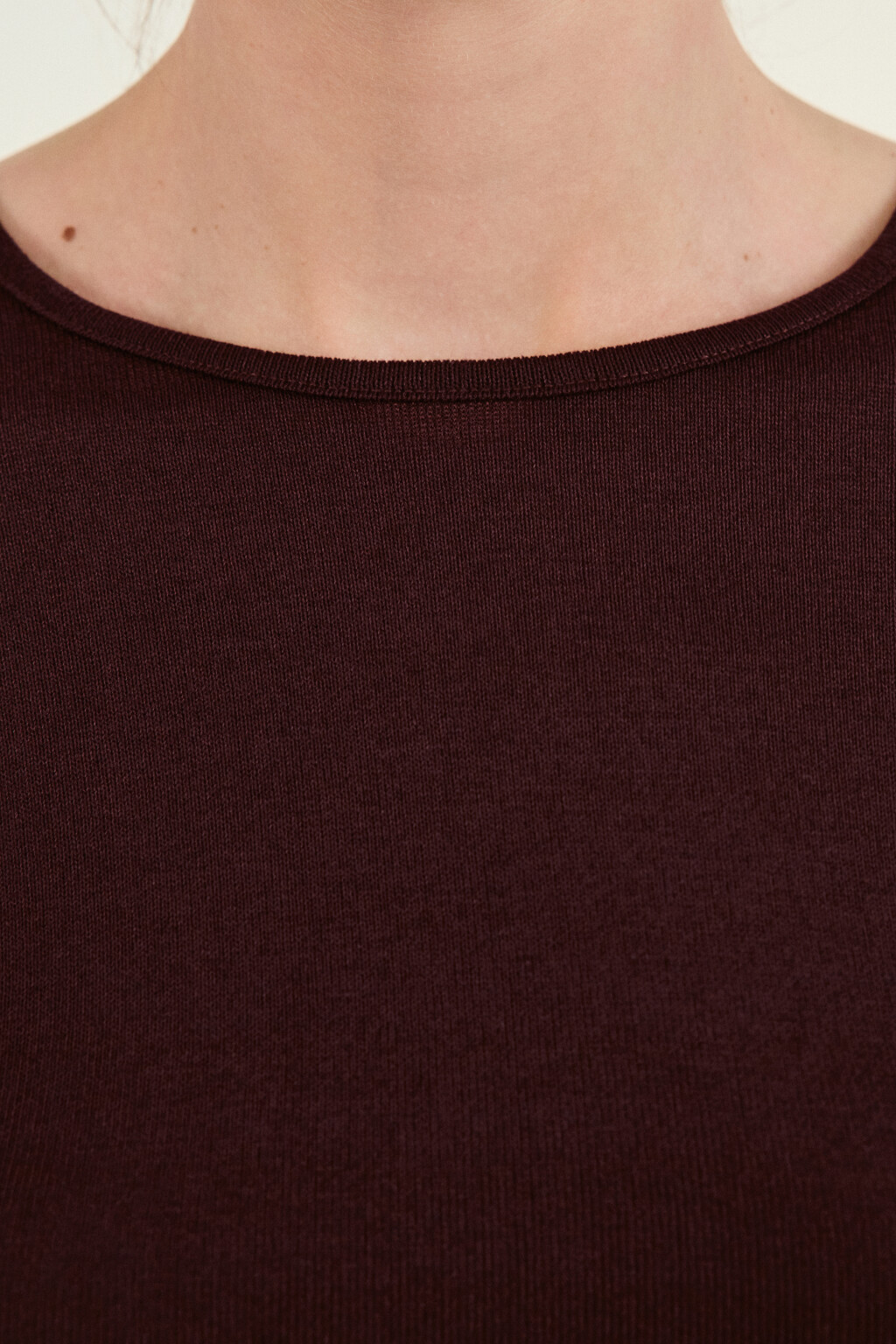 Лонгслив с драпировками на рукавах - цвет бордовый - 5