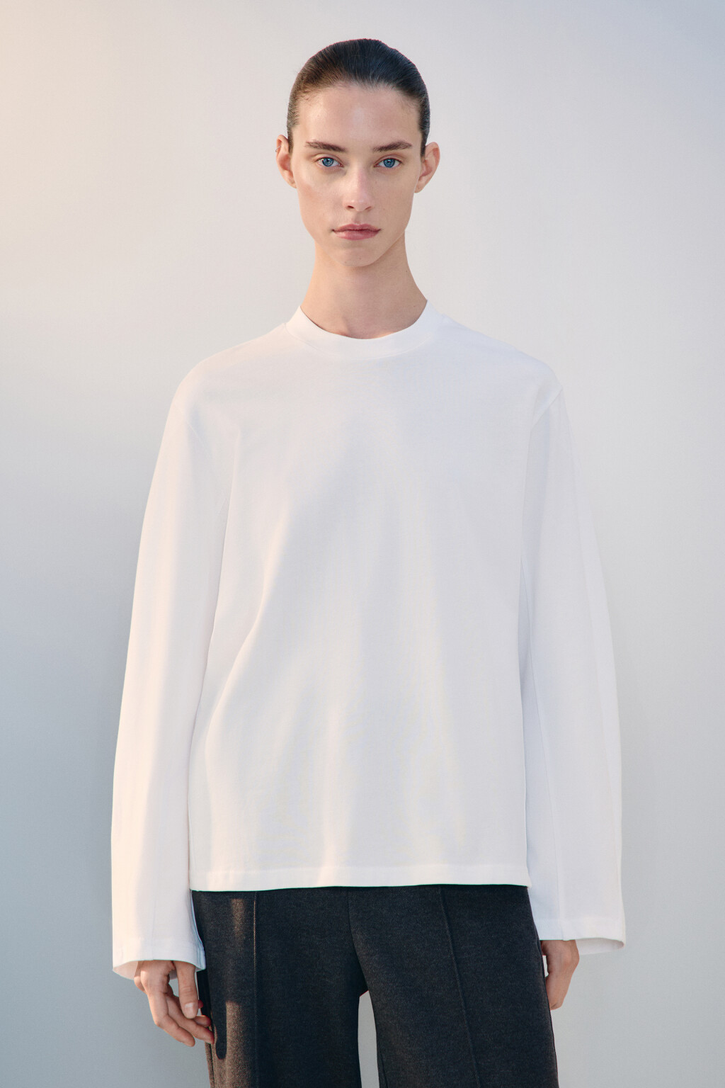 Лонгслив oversize из хлопка - цвет белый - 2