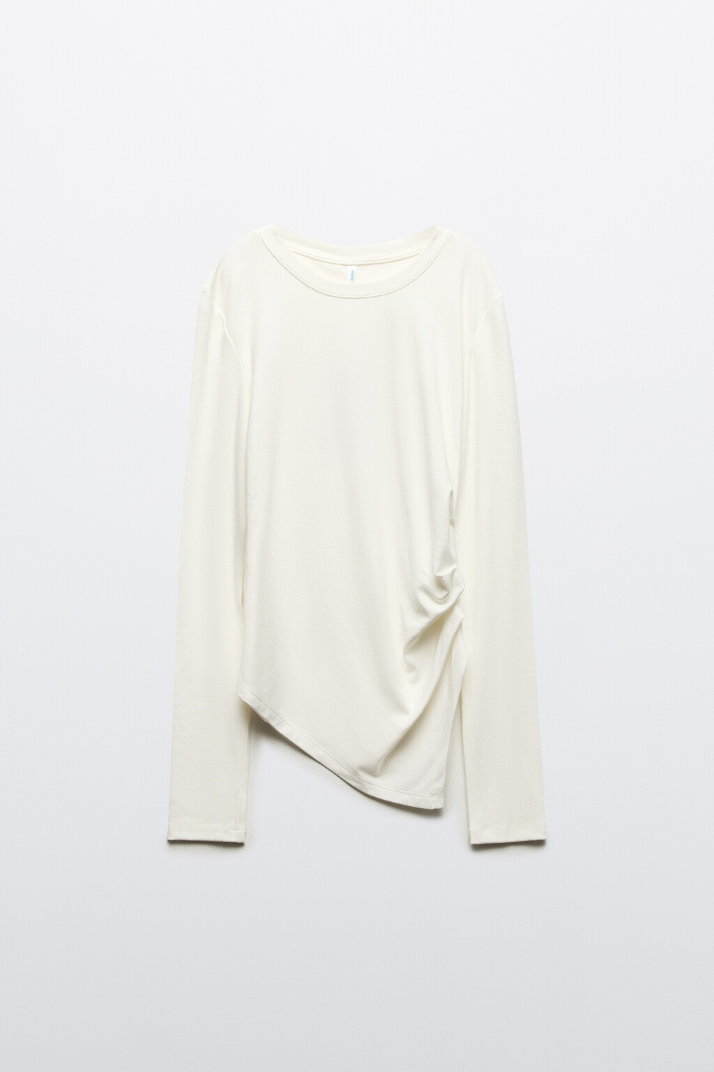 Лонгслив асимметричный с драпировкой - цвет белый - 7