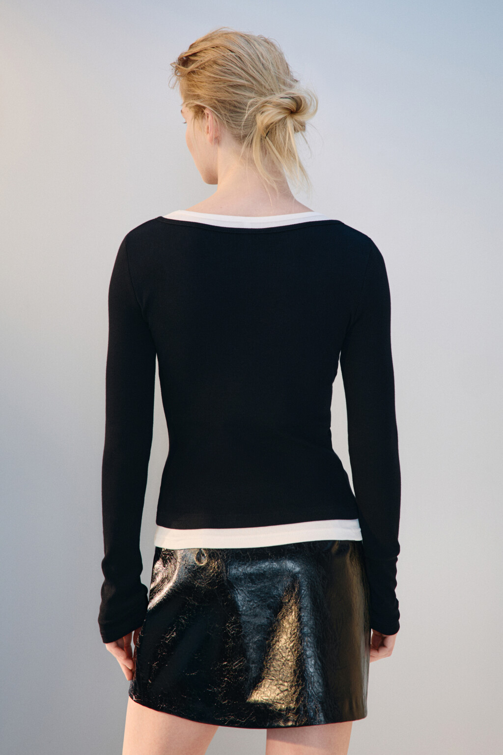 Лонгслив двуслойный с застежкой - цвет черный - 3