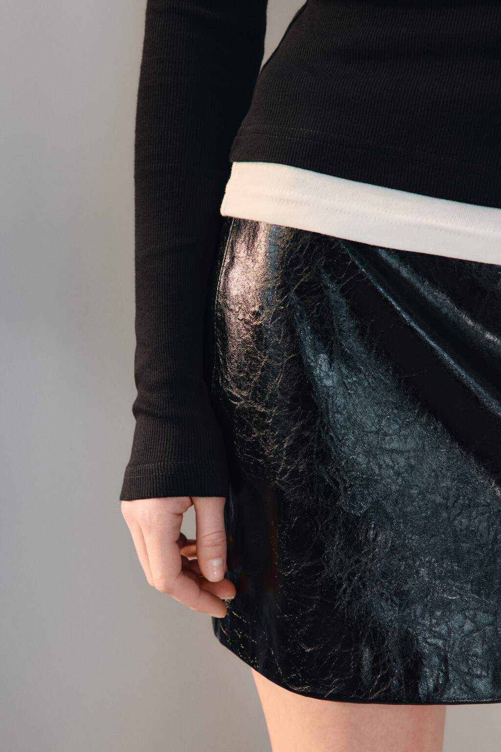 Лонгслив двуслойный с застежкой - цвет черный - 6