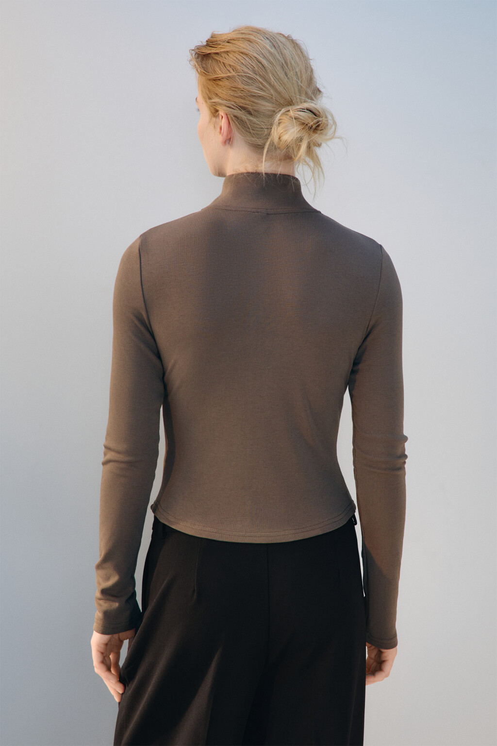 Лонгслив на молнии с начесом - цвет бежевый - 3