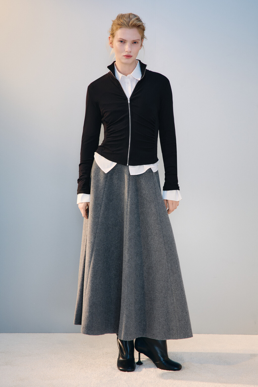 Лонгслив на молнии с начесом - цвет черный - 5