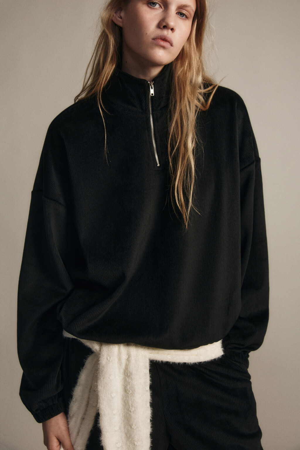 Толстовка на молнии вельветовая - цвет черный - 1