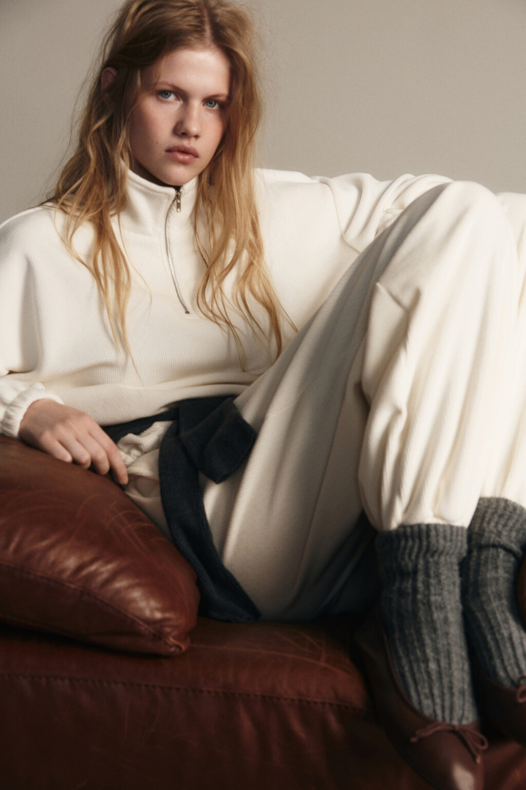 Толстовка на молнии вельветовая - цвет молочный - 1