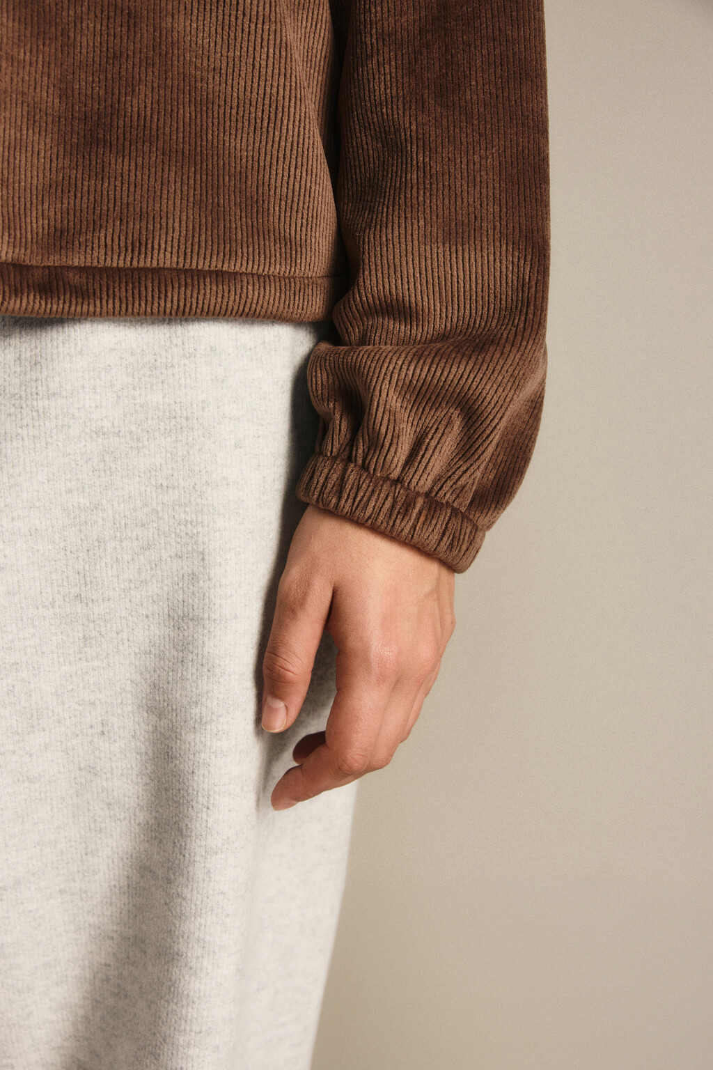 Толстовка на молнии вельветовая - цвет коричневый - 7