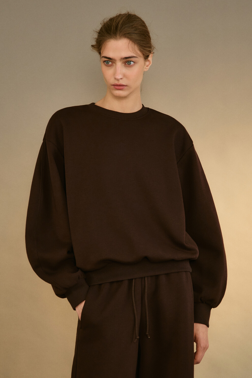 Свитшот из футера с начесом - цвет коричневый - 2
