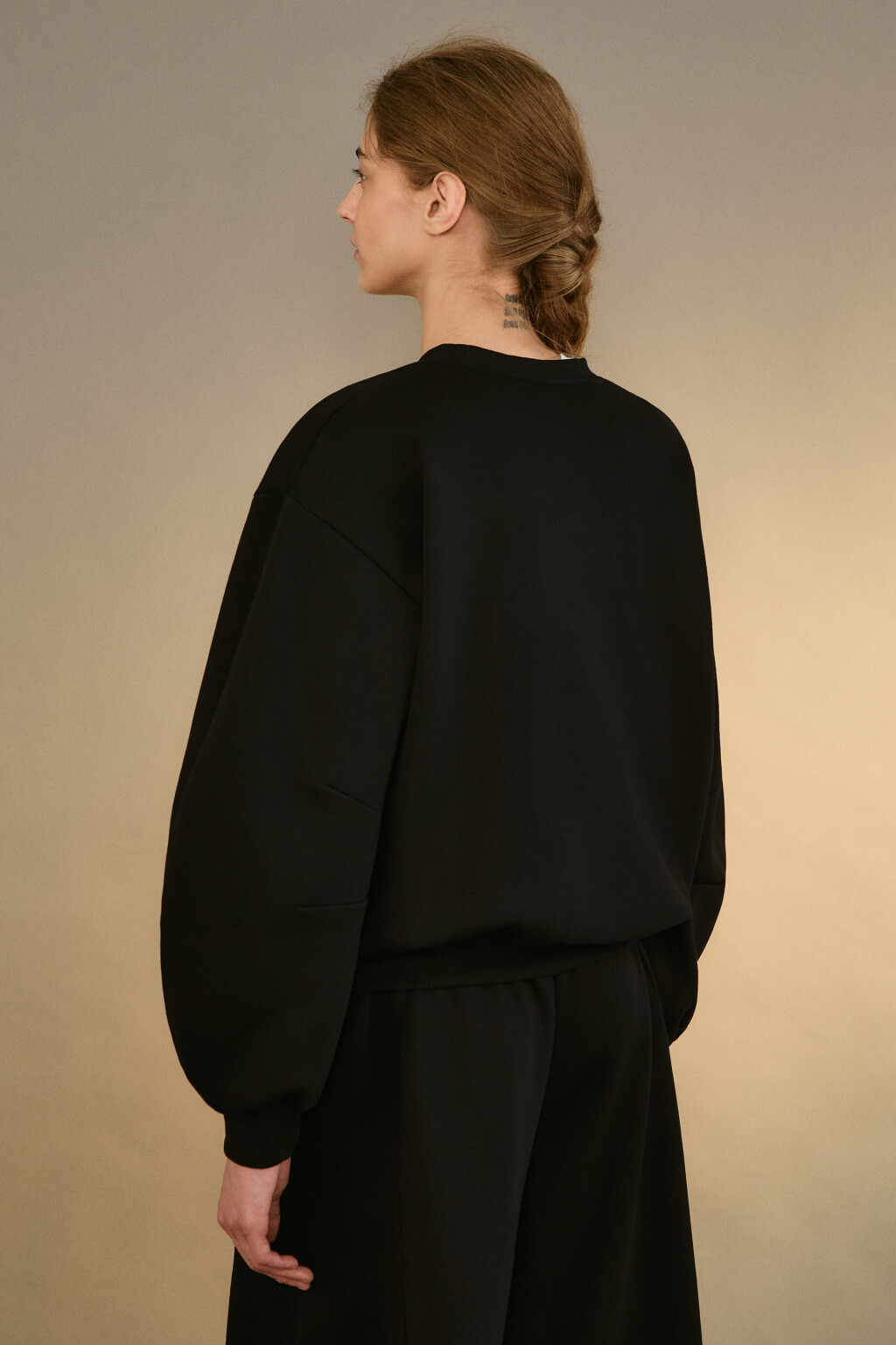 Свитшот из футера с начесом - цвет черный - 3