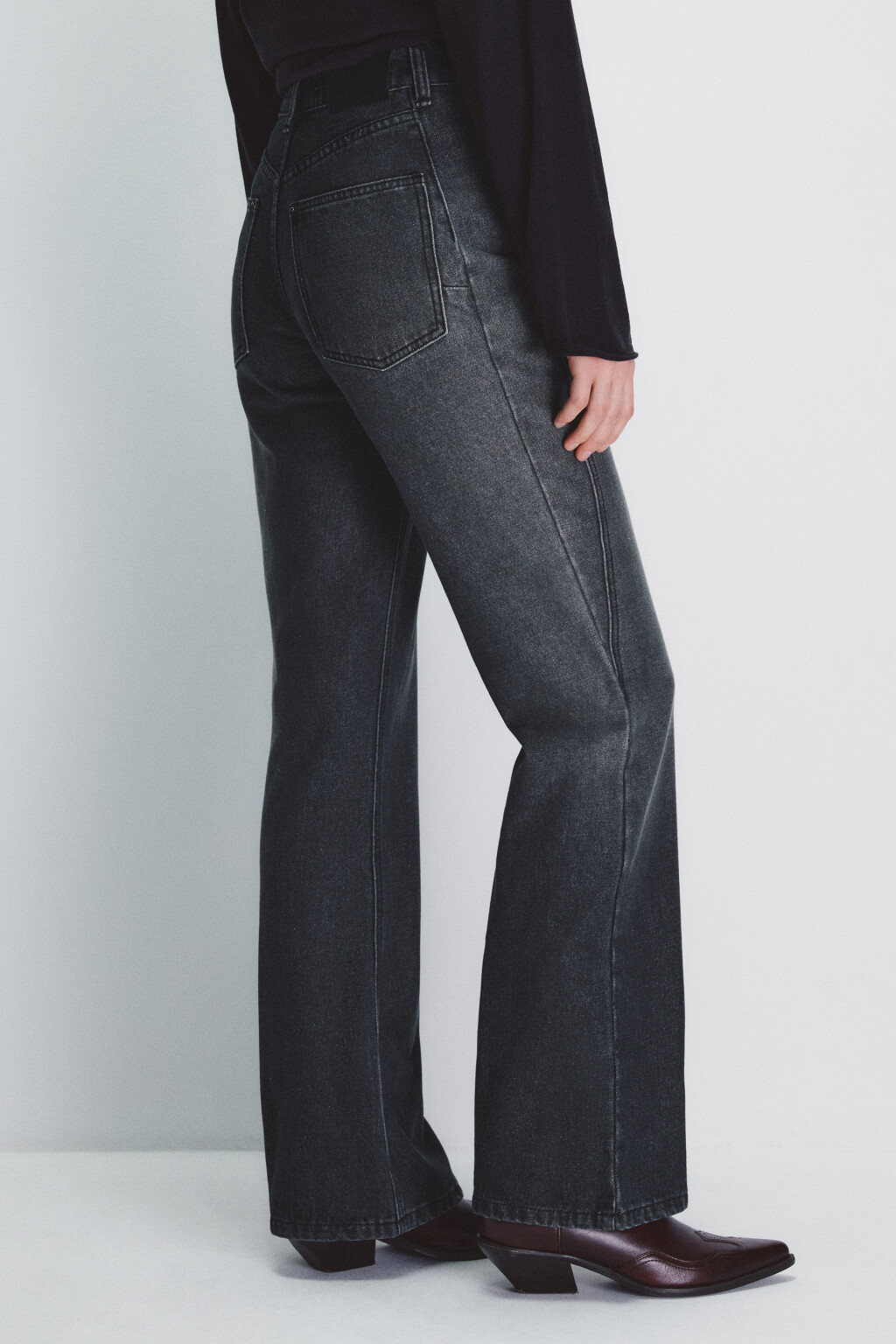 Джинсы клеш утепленные с начесом - цвет серый - 3