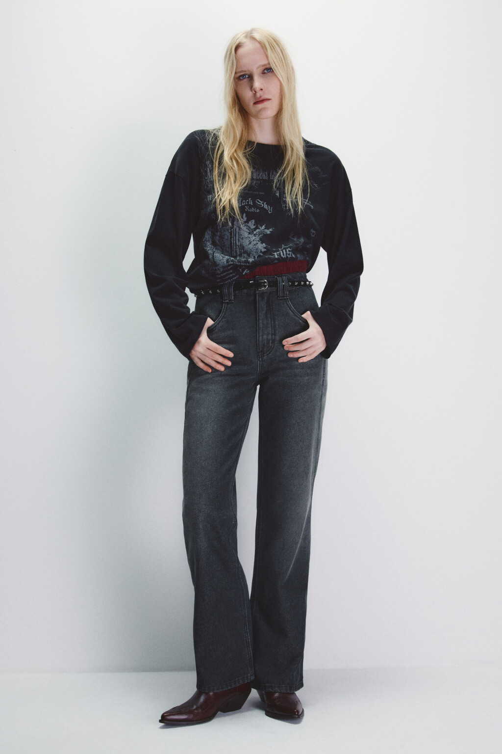 Джинсы клеш утепленные с начесом - цвет серый - 4