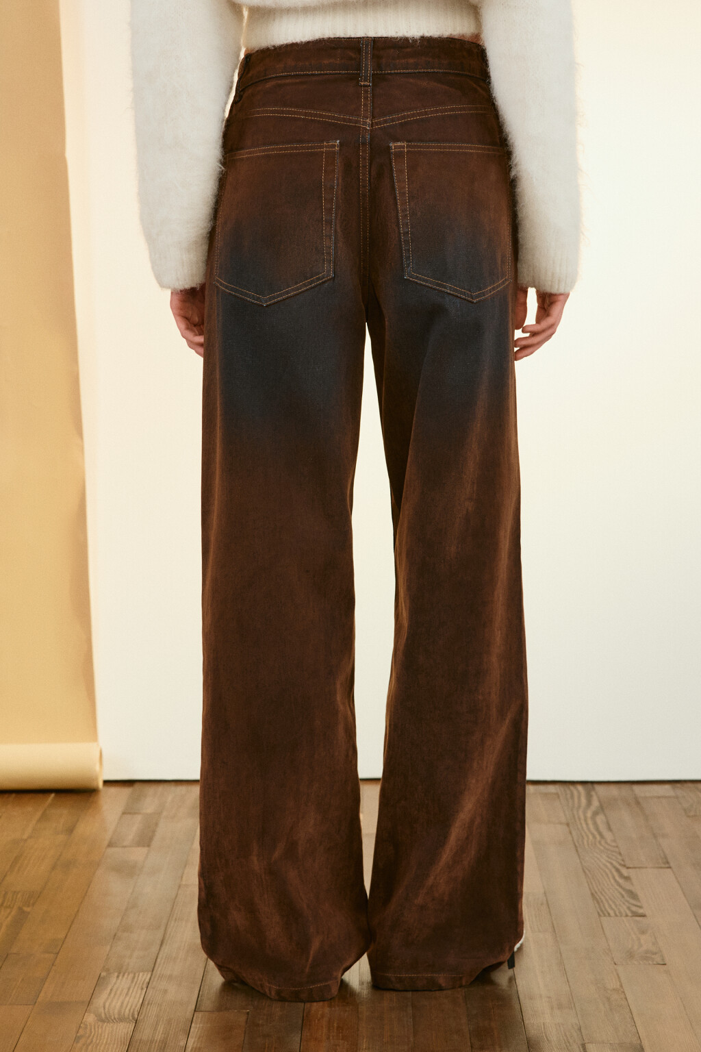 Джинсы прямые с флоковым покрытием - цвет коричневый - 3