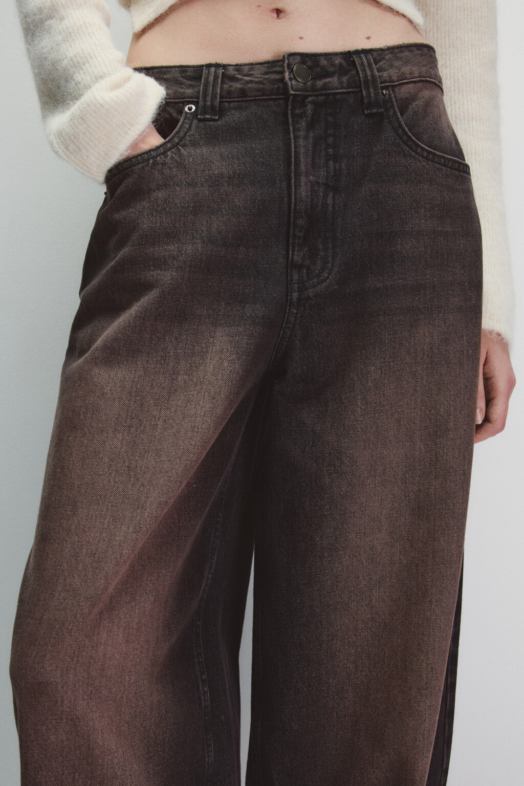 Джинсы baggy fit со средней посадкой - цвет коричневый - 5