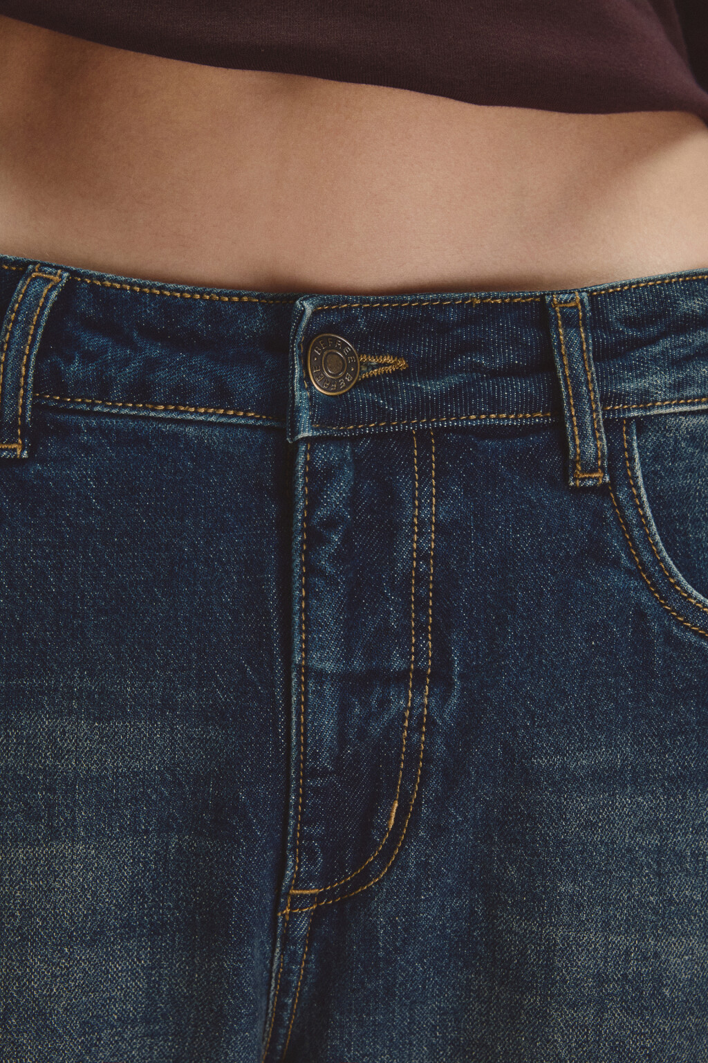 Джинсы straight fit с подворотами - цвет темный тинт - 6