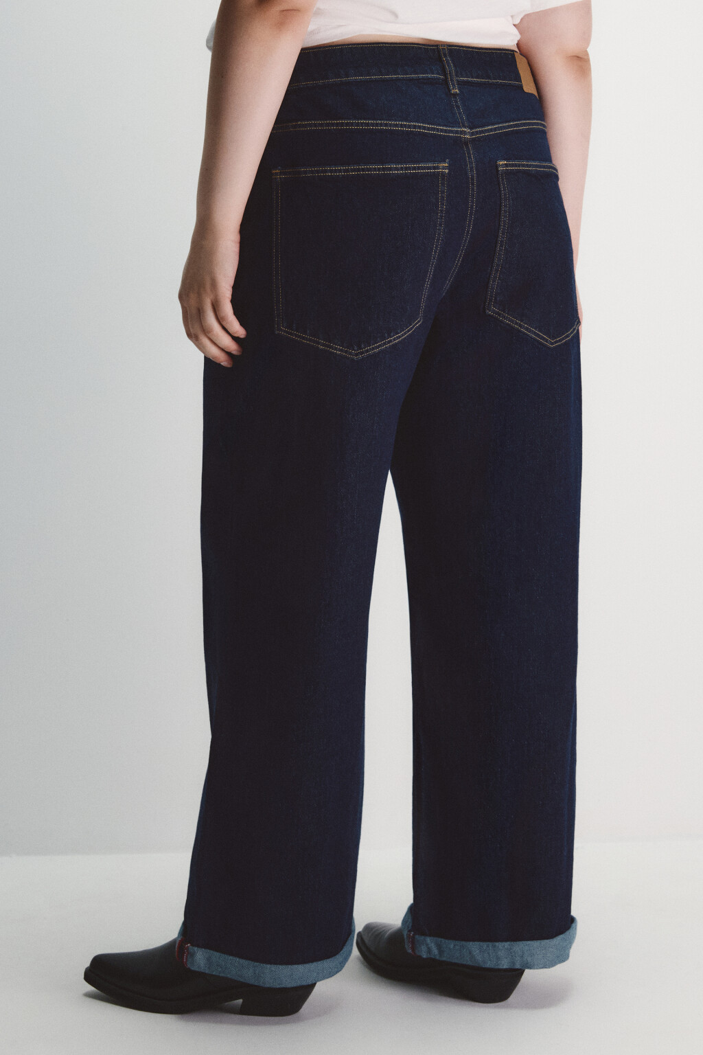 Джинсы straight fit с подворотами - цвет синий - 3