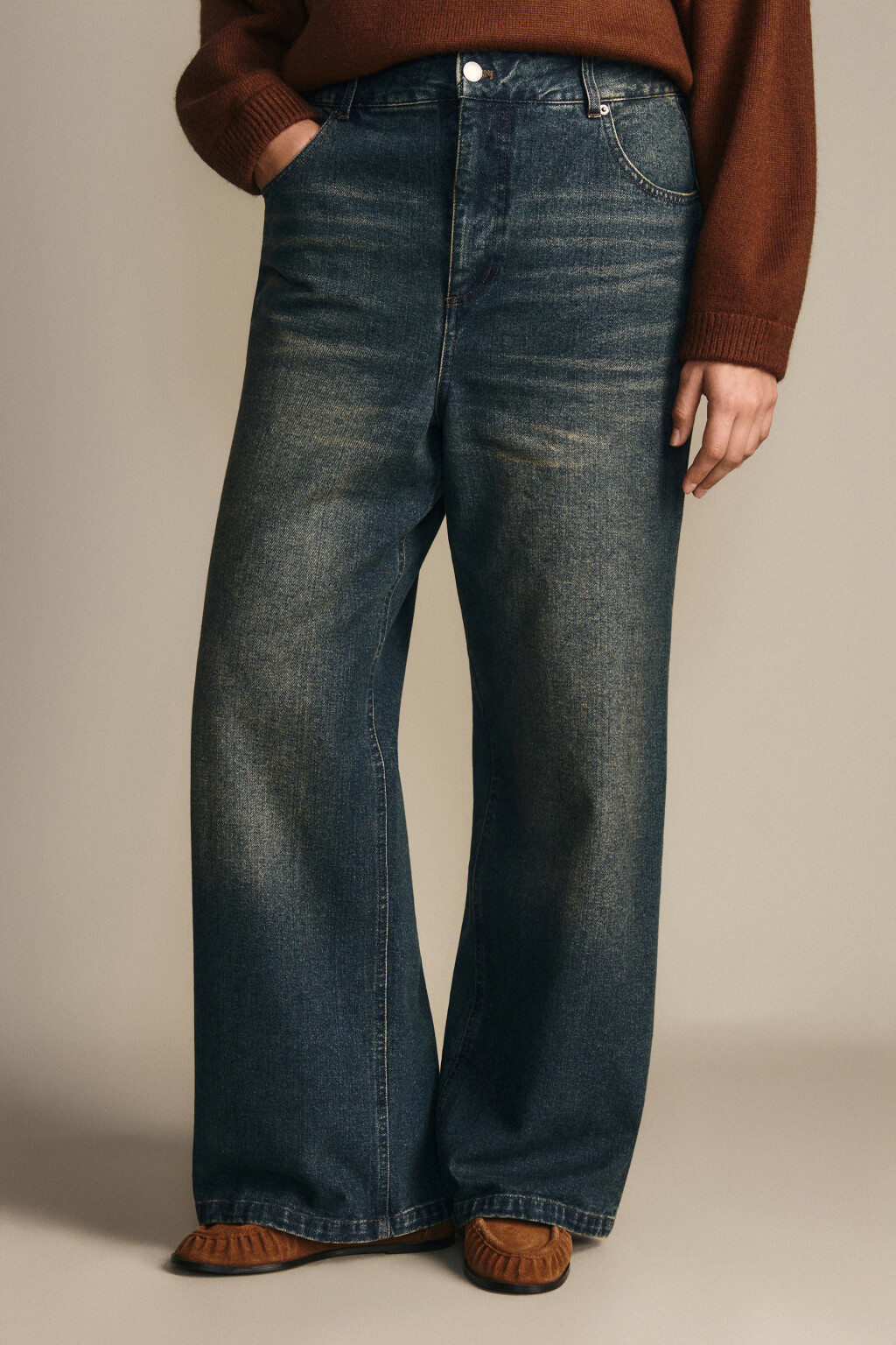 Джинсы широкие утепленные с начесом - цвет темный тинт - 2