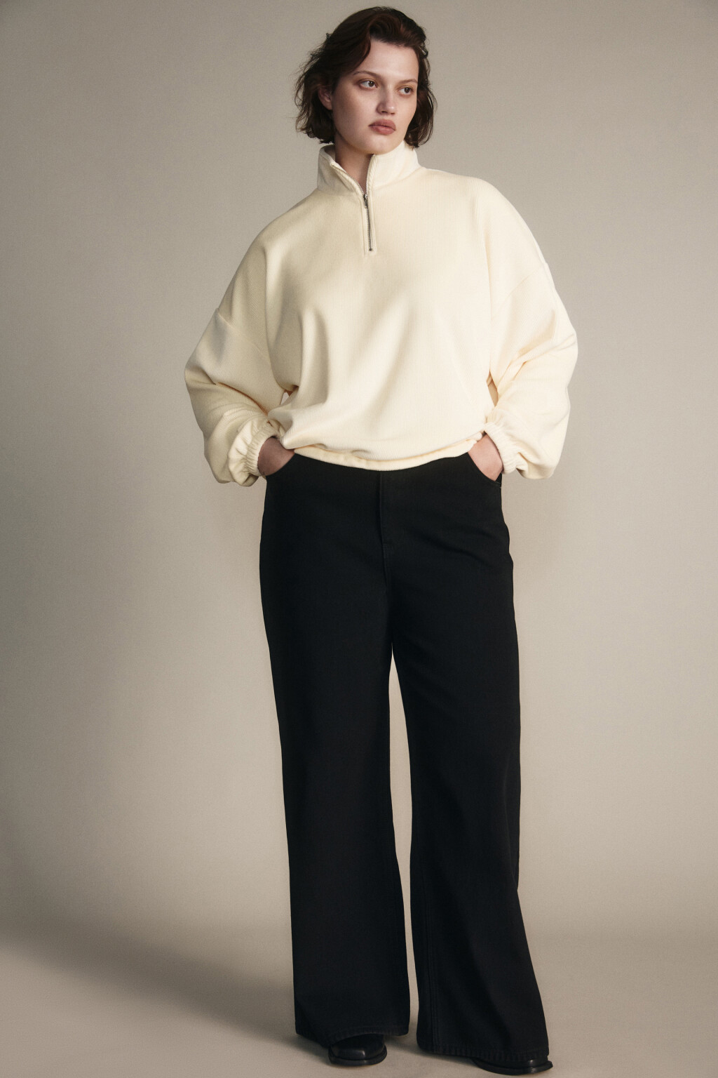 Джинсы широкие с утеплением - цвет черный - 1