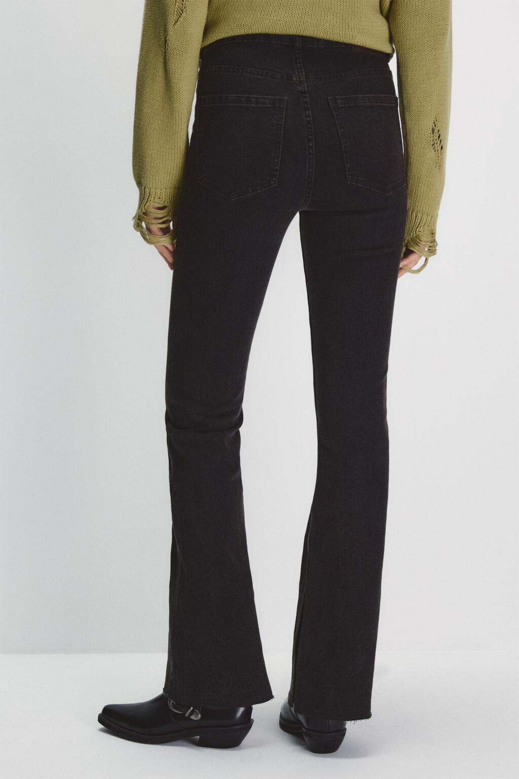 Джинсы клеш с открытыми срезами - цвет коричневый - 3