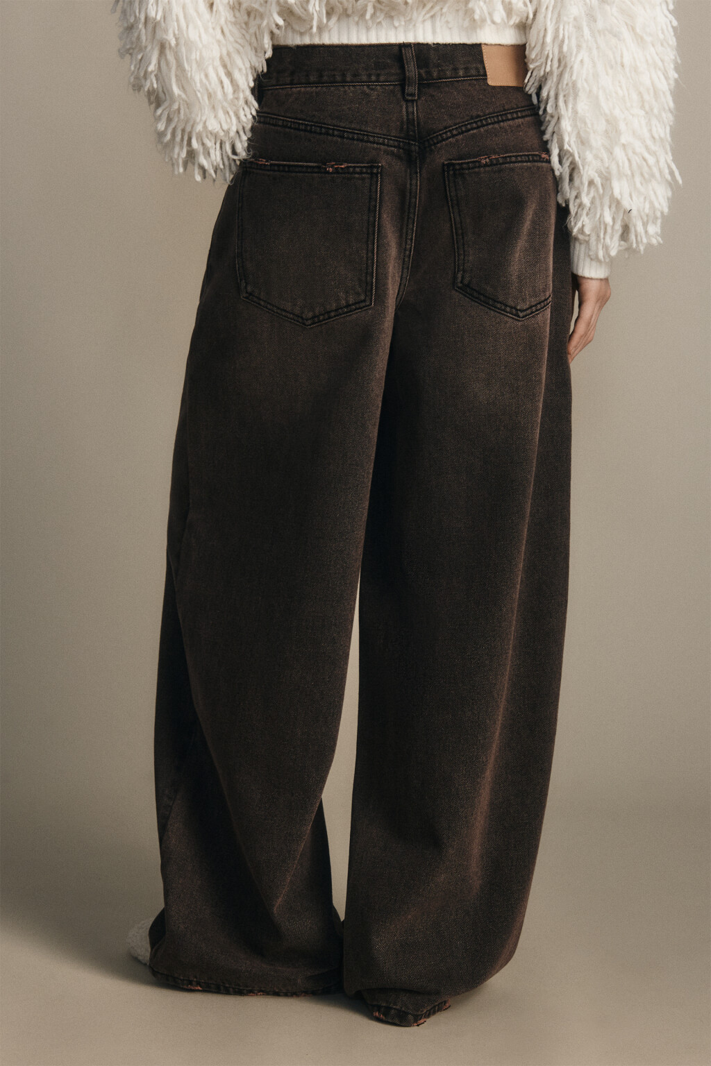 Джинсы baggy fit со средней посадкой - цвет коричневый - 3