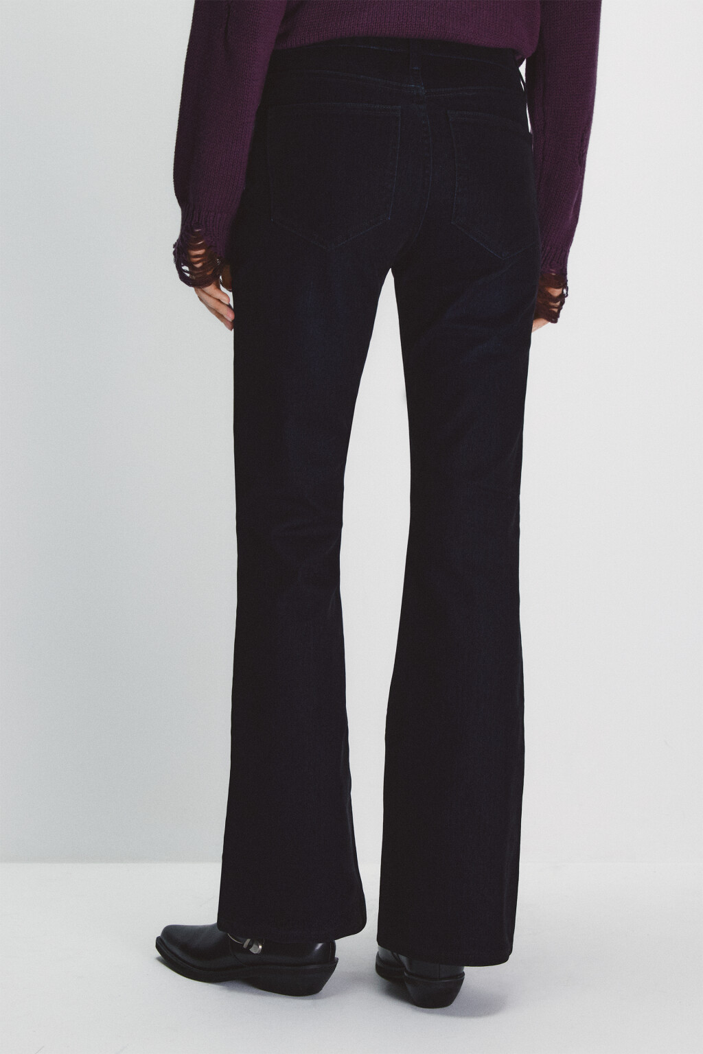 Джинсы клеш с флоковым покрытием - цвет серый - 3