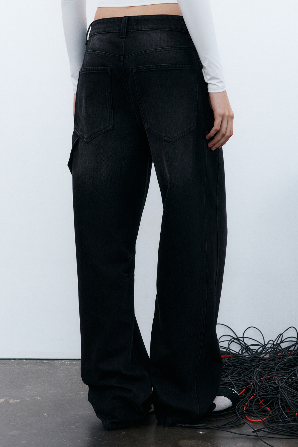 Джинсы cargo со средней посадкой - цвет черный - 3