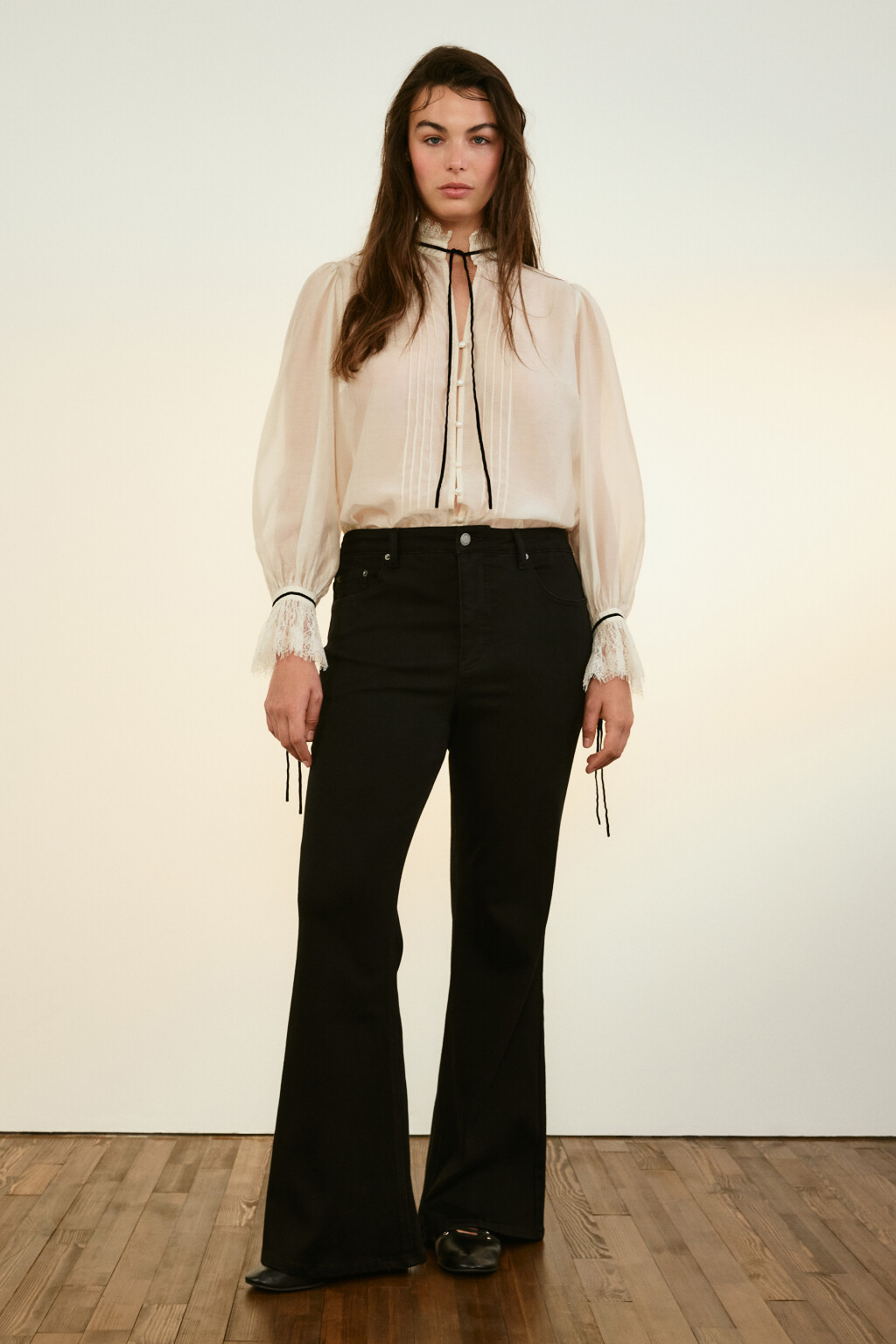 Джинсы клеш суперэластичные (one size) - цвет черный - 5