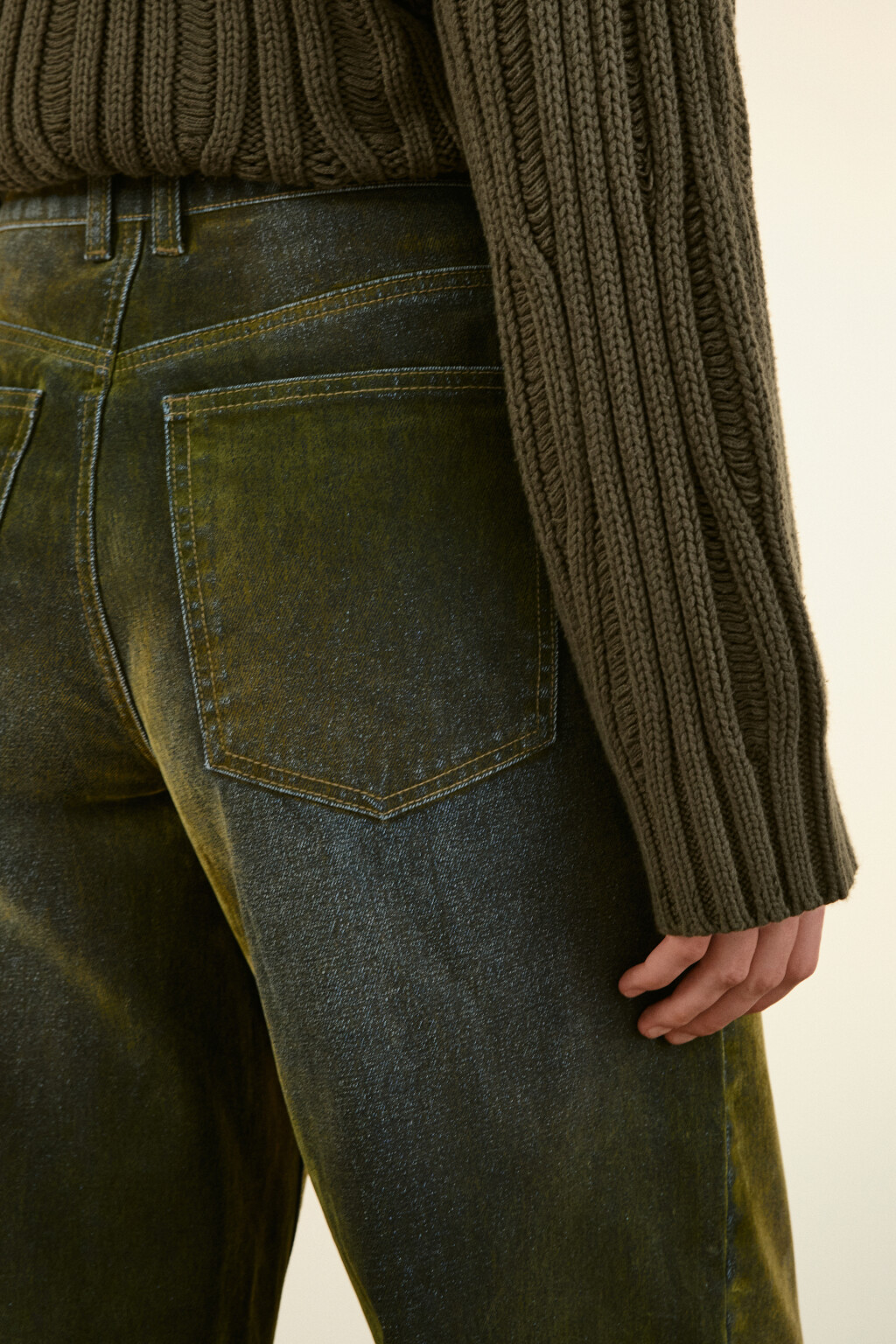 Джинсы barrel fit с флоковым покрытием - цвет зеленый - 6